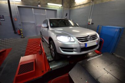 Reprogrammation moteur Volkswagen Touareg 3.0 TDI 225