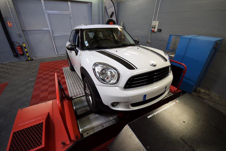 Reprogrammation Mini Countryman R60 16 Turbo Jcw 215