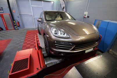 Reprogrammation moteur Porsche Cayenne 958 3.0i S Hybrid 380