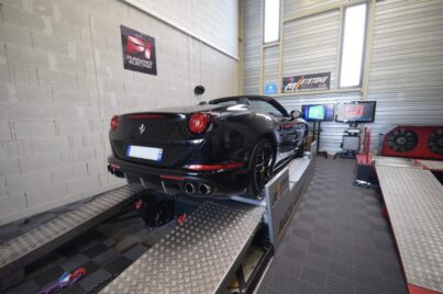 Reprogrammation moteur Ferrari California T 3.9T Bi-Turbo 560